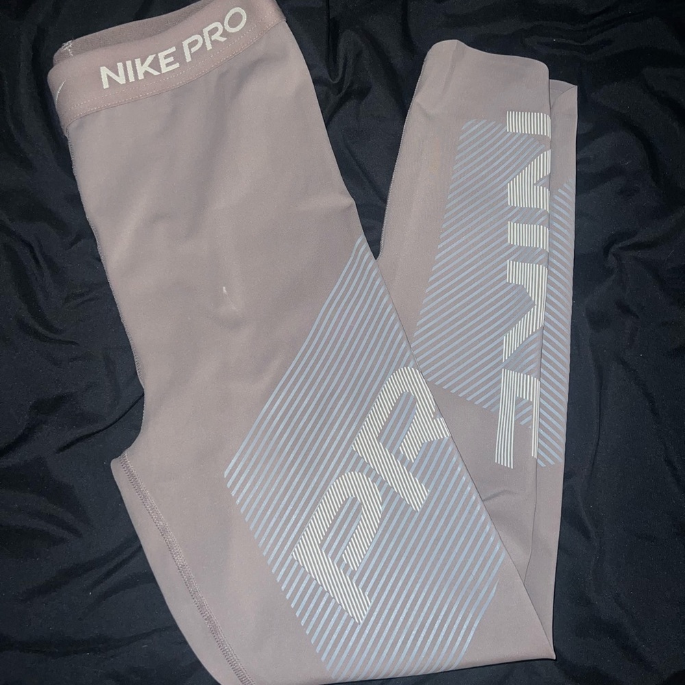 Nike pro leggings